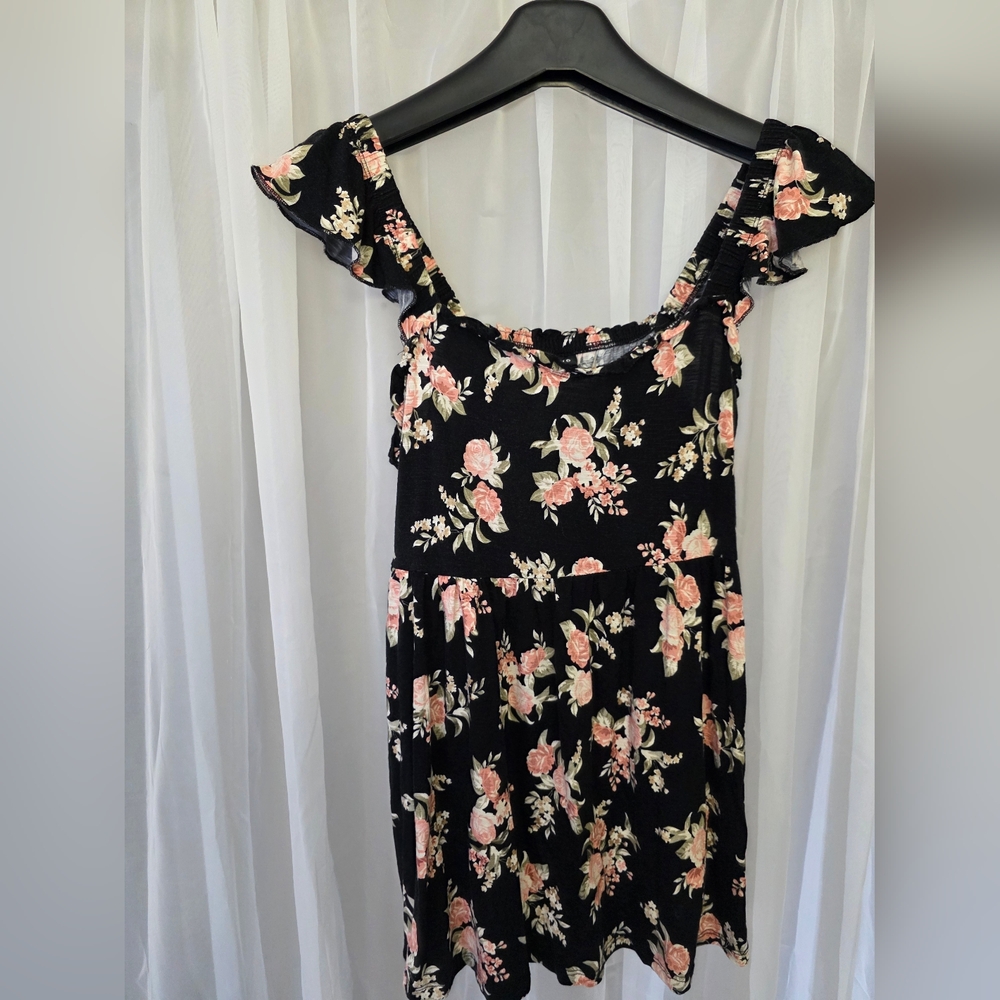 Torrid Flutter Sleeve Ruffled Blouse in Pink and Orange
